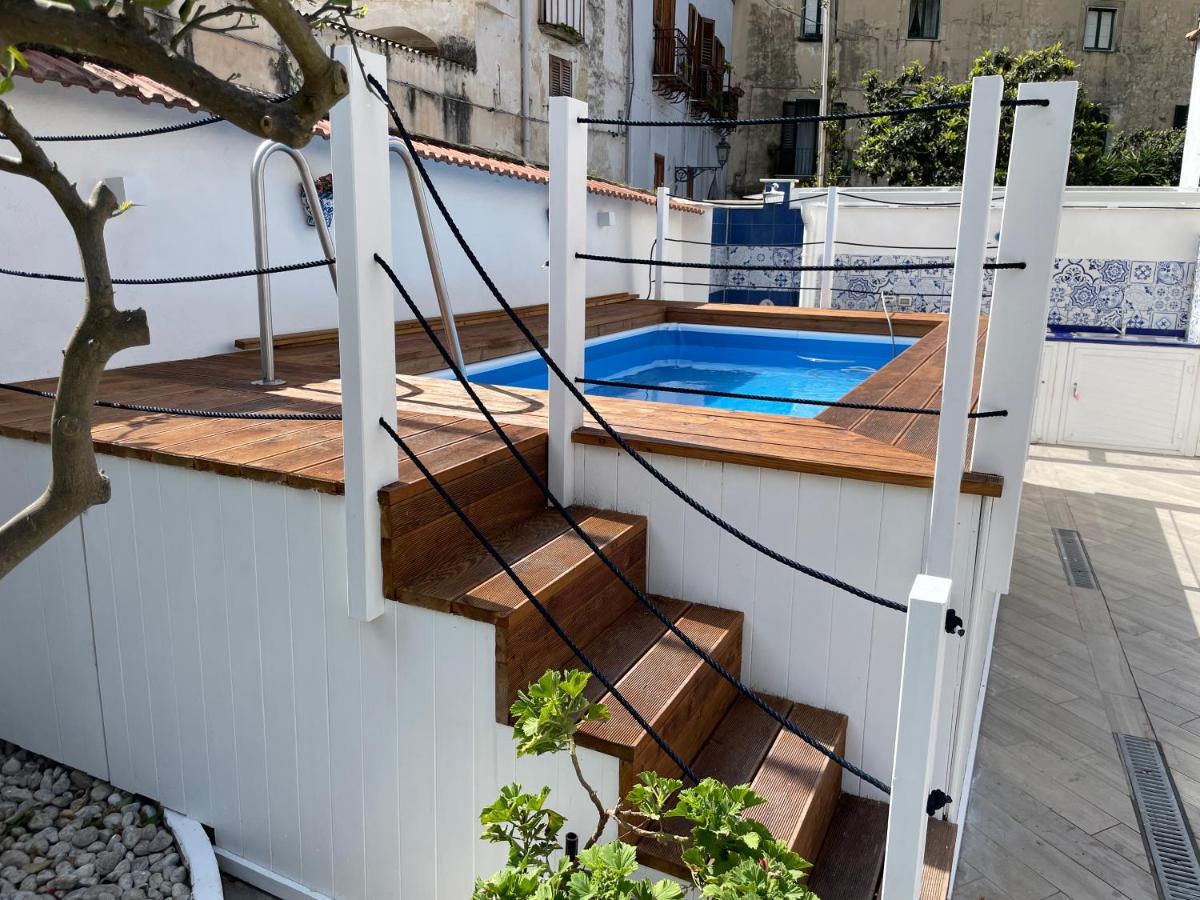 Villa Spring Apartments Meta Exterior foto